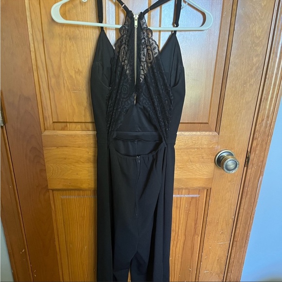 black Jumpsuit size medium lace back - Picture 10 of 12